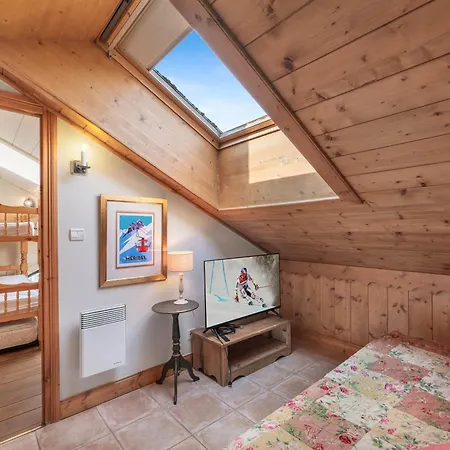 Appartement Duplex Pour 8 Pers Avec Sauna Et Parking à Méribel - Fr-1-566-69 *